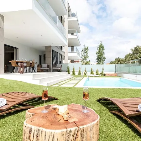 Casa Maragem - Apartamento T3 Com Jardim E Piscina Privada *