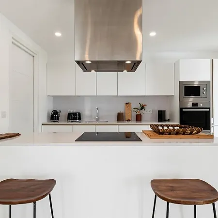 Casa Maragem - Apartamento T3 Com Jardim E Piscina Privada Portimao