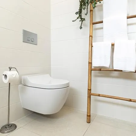 Casa Maragem - Apartamento T3 Com Jardim E Piscina Privada Apartment *