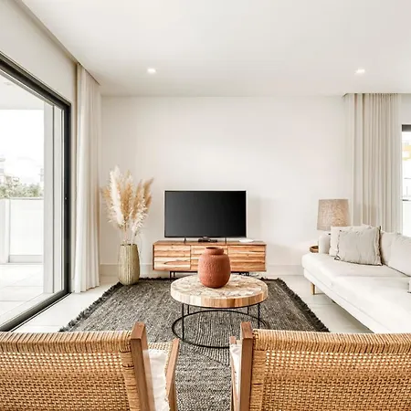 Apartment Casa Maragem - Apartamento T3 Com Jardim E Piscina Privada