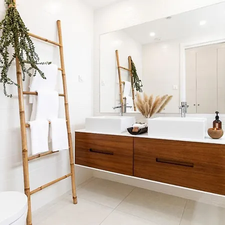 Casa Maragem - Apartamento T3 Com Jardim E Piscina Privada *