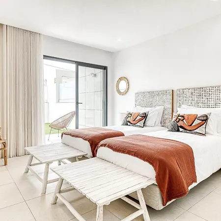 Apartment Casa Maragem - Apartamento T3 Com Jardim E Piscina Privada *